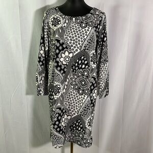 LOFT Black & White Paisley Floral Print Long Sleeve Shift Dress
